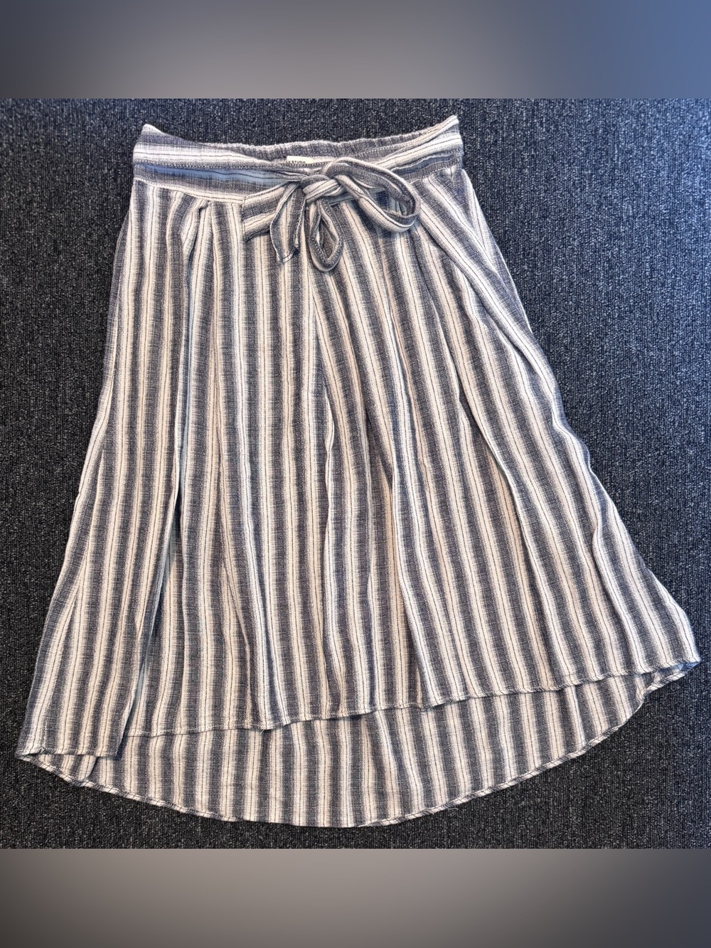 Max Studio Striped Midi Skirt Sz Small Blue White High Low Cotton Tie Waist Boho